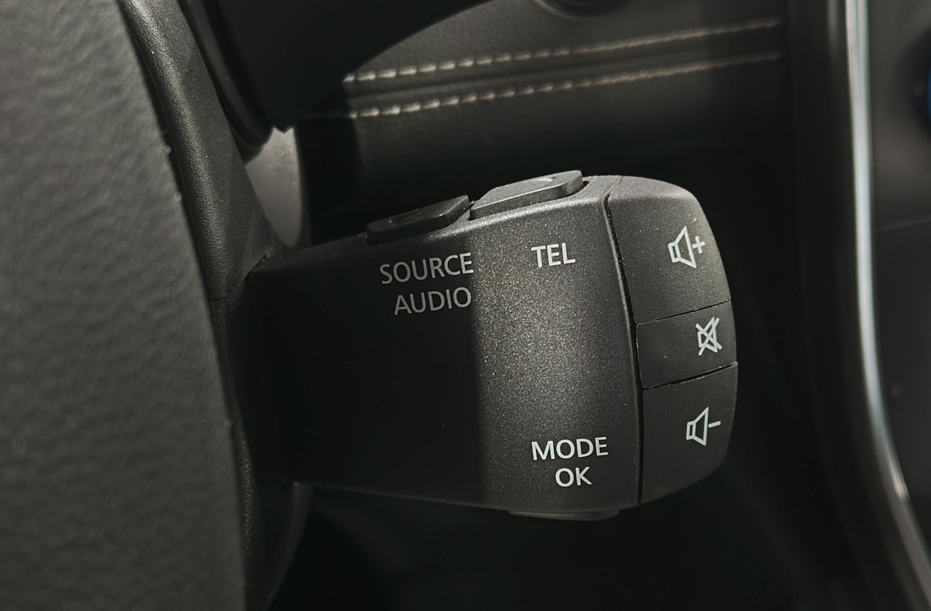 Renault Scénic Zen TCe GPF EDC - foto 24