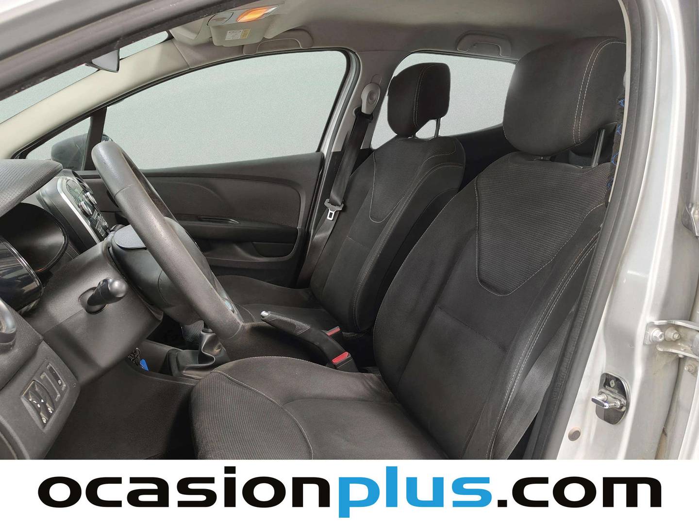 Foto asientos delanteros Renault Clio Renault Clio Business Energy dCi (75 CV)