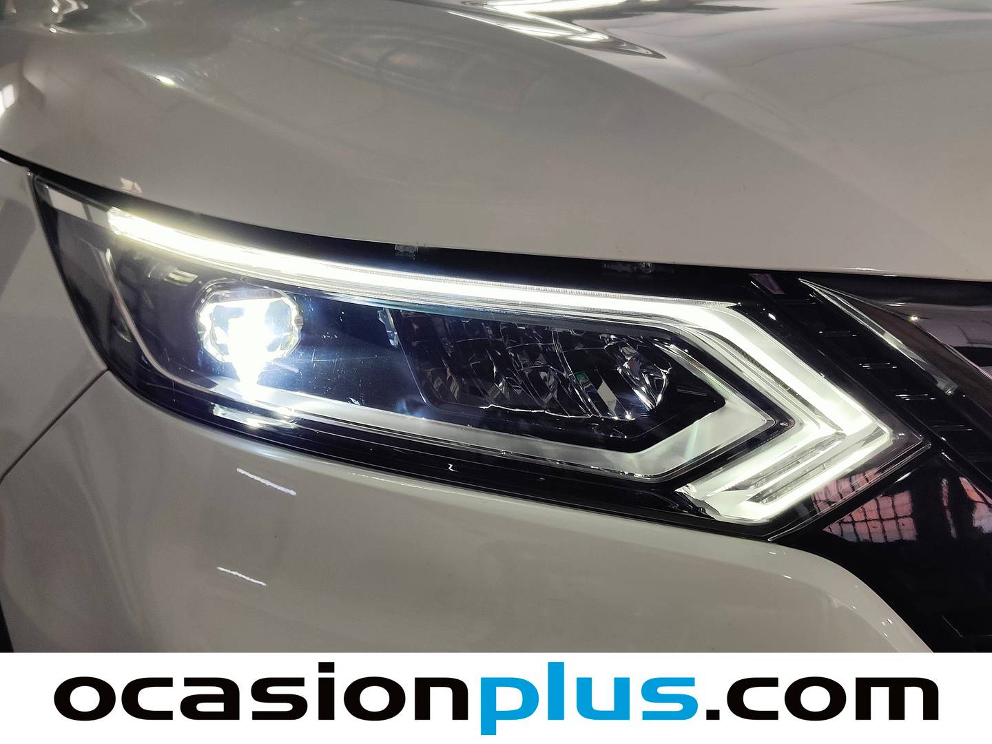 Acabados Nissan QASHQAI Nissan Qashqai DIG-T 140 N-Connecta 4x2 (140 CV)