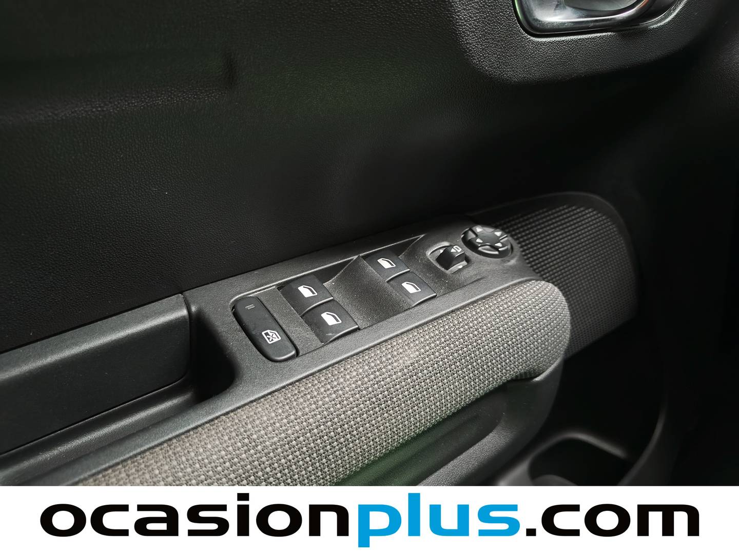 Citroën C3 Aircross Citroën C3 Aircross PureTech 110 S&S Plus (110 CV) gasolina