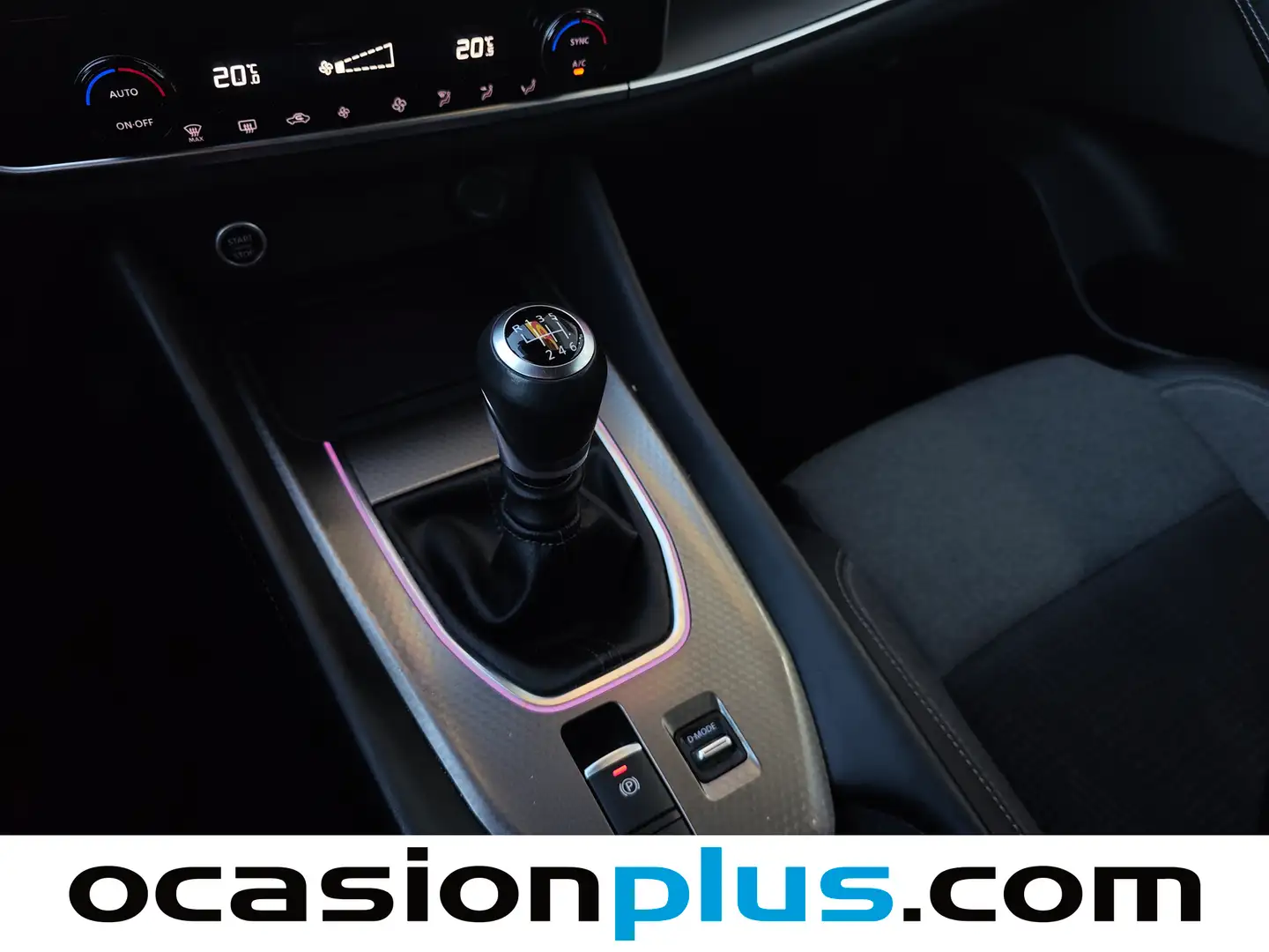 Foto Nissan QASHQAI Nissan Qashqai DIG-T 140 mHEV N-Connecta 4x2 (140 CV)