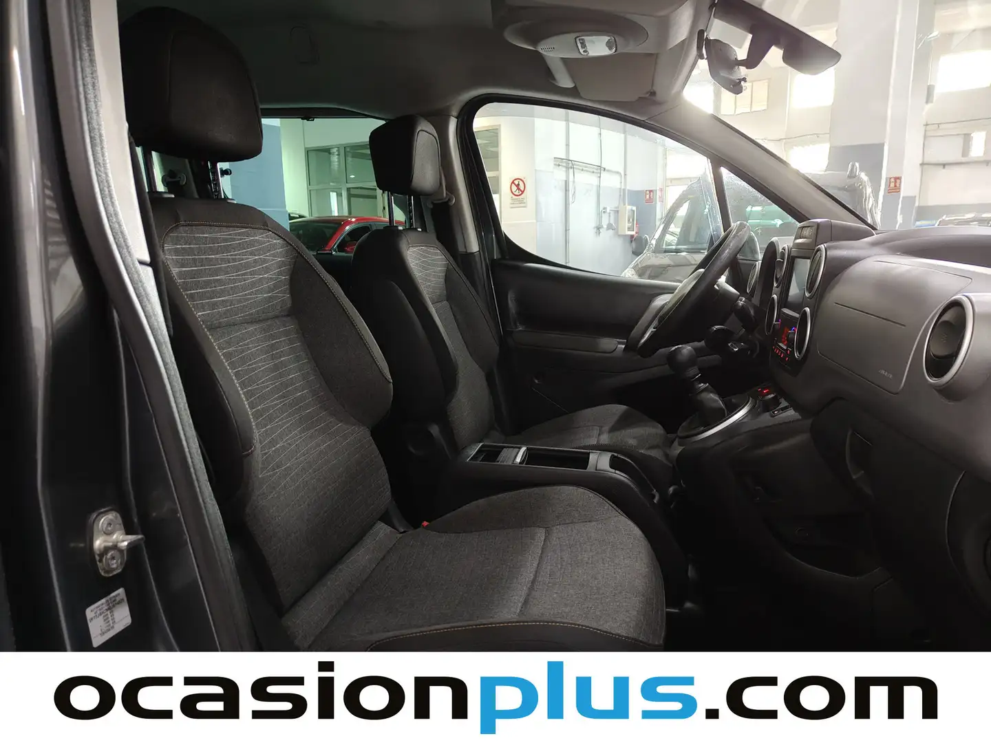 Foto Citroën Berlingo Citroen Berlingo Combi BlueHDi 120 S&S Multispace XTR Plus  (120 CV)