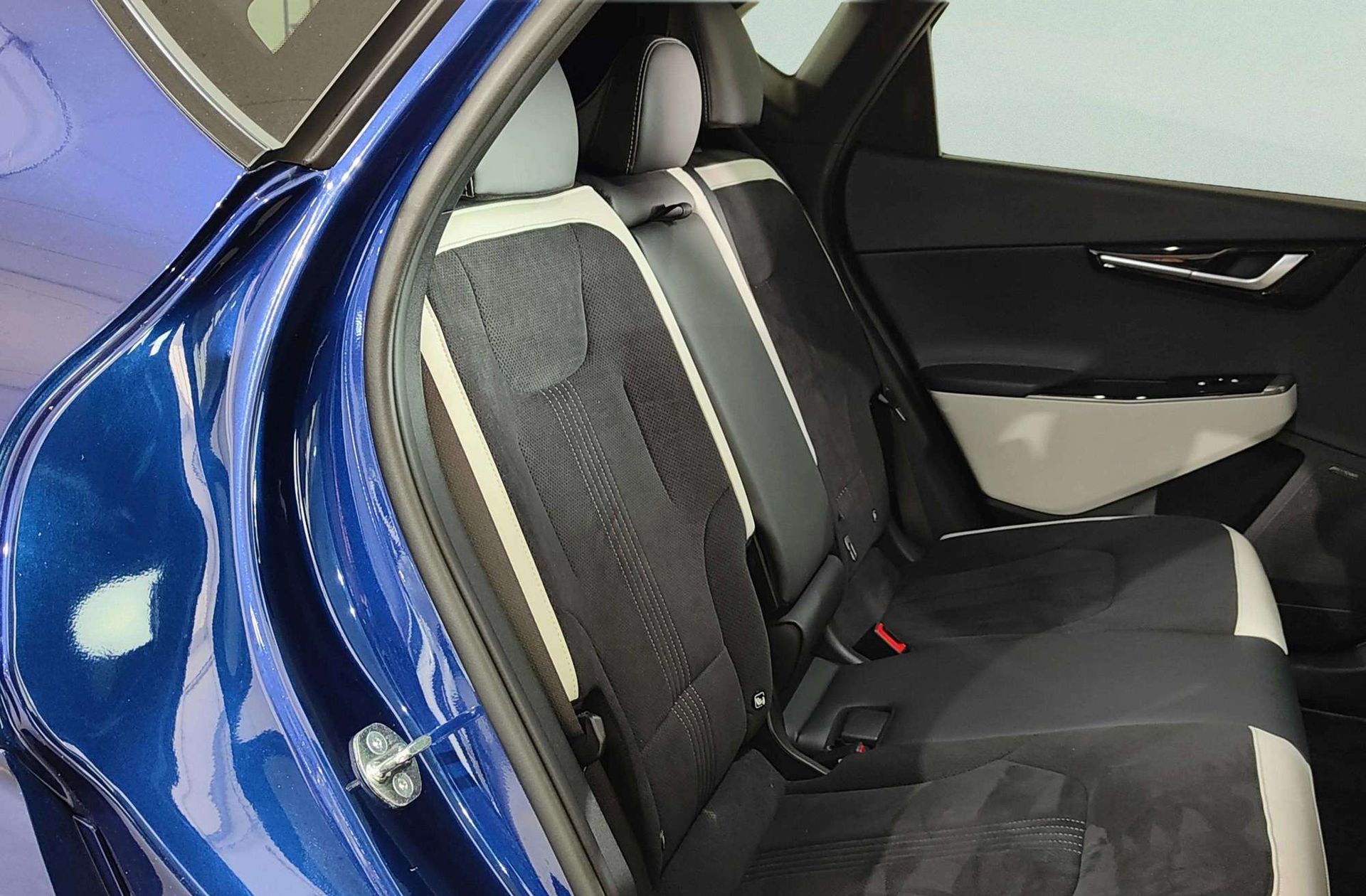 Kia EV6 GT-Line 77,4kWh Long Range RWD - foto 27