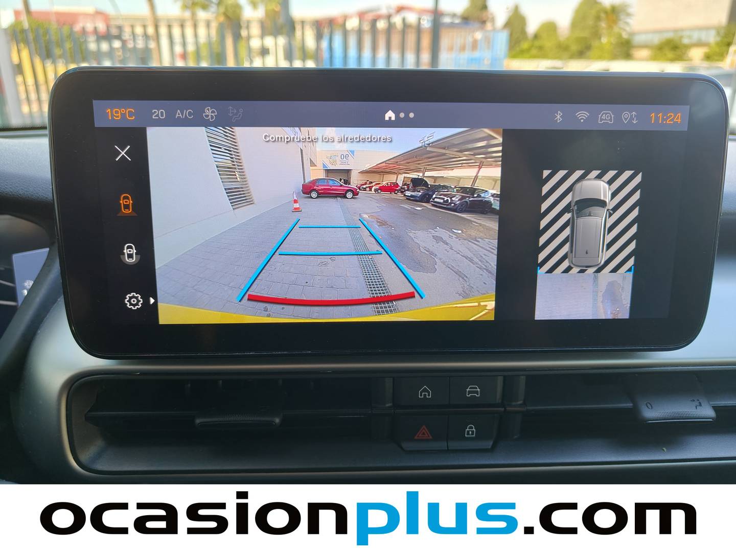 Foto Jeep Avenger Jeep Avenger 1.2 G Summit (100 CV)