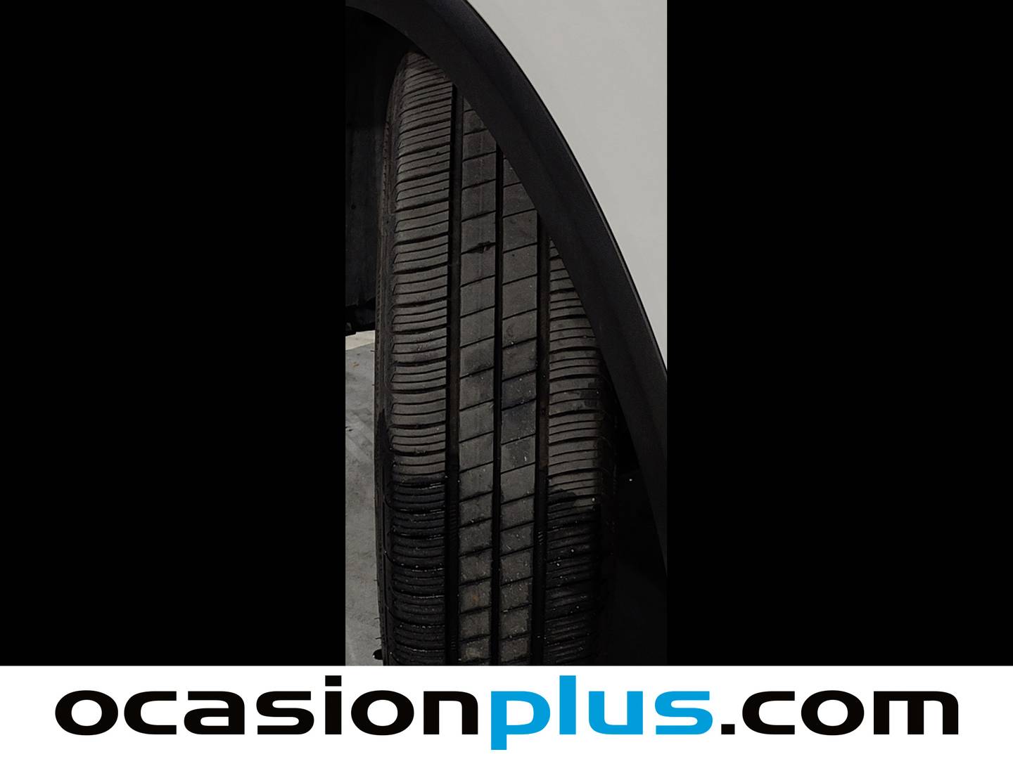 Foto Citroën C4 X Citroen C4 X PureTech 100 S&S 6v You (102 CV)