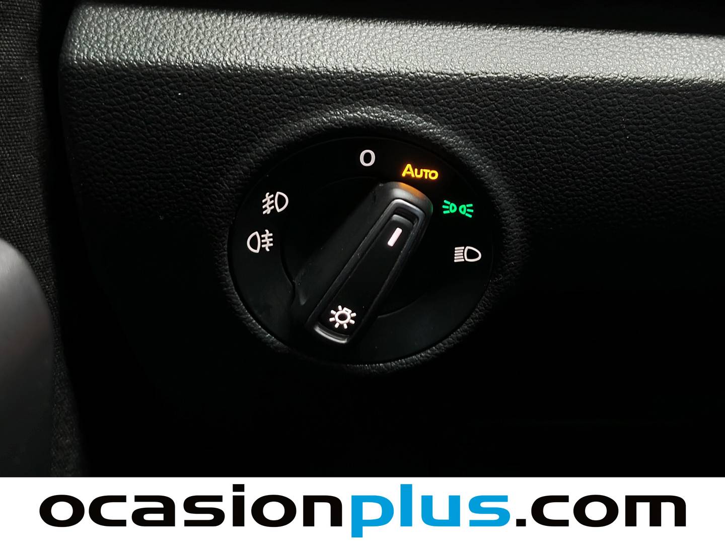 Foto Volkswagen T-Roc Volkswagen T-Roc Advance 1.0 TSI (110 CV)