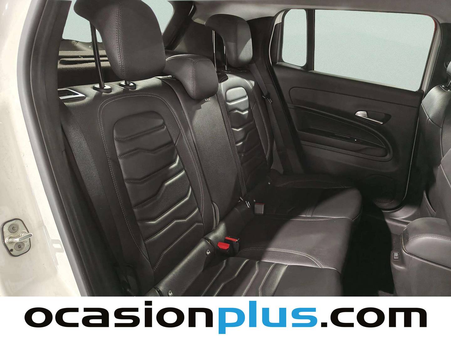 Foto Jeep Avenger Jeep Avenger 1.2 G Summit (100 CV)