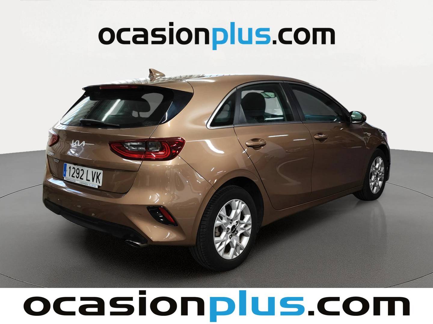 Foto trasera KIA Ceed Kia Ceed 1.0 MHEV Drive DCT (120 CV) derecha