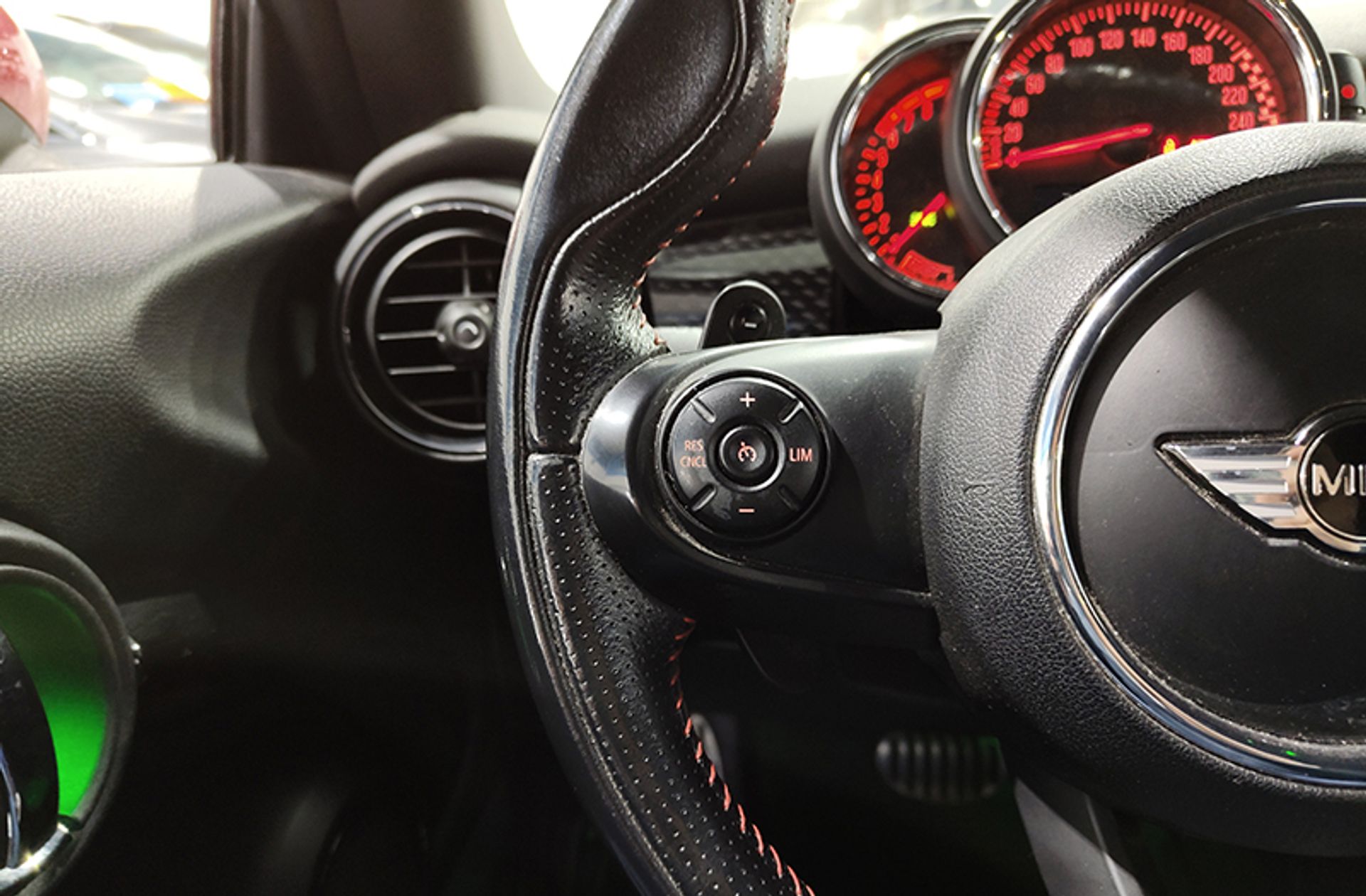 MINI Cooper John Cooper Works - foto 23