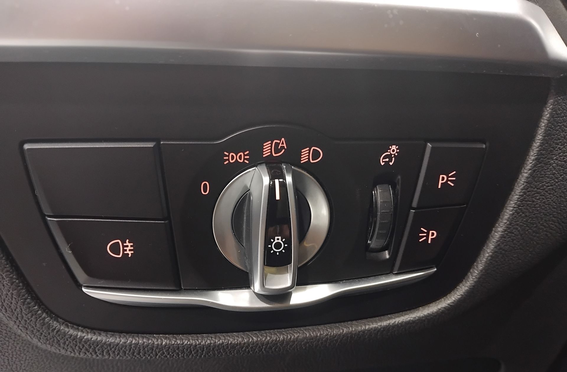 BMW X3 sDrive18d - foto 20
