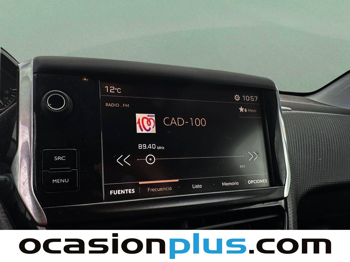 Extras y acabados del Peugeot 2008 Peugeot 2008 BlueHDi 100 Style (100 CV)