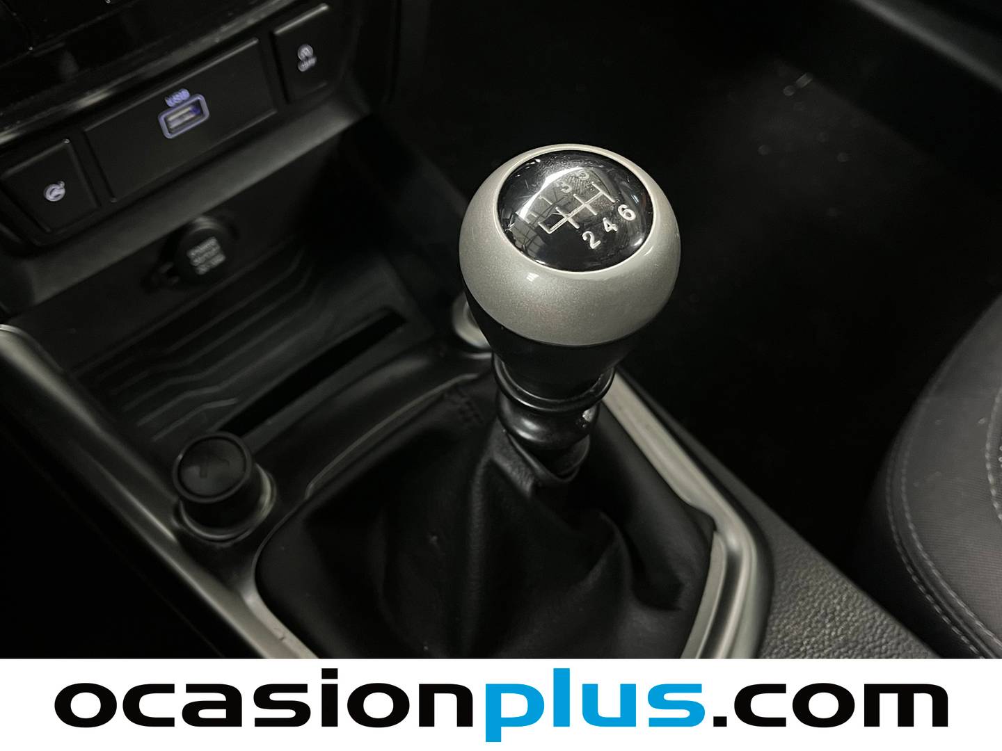 Foto SsangYong Tivoli Ssangyong Tivoli G12T Urban Plus (128 CV)