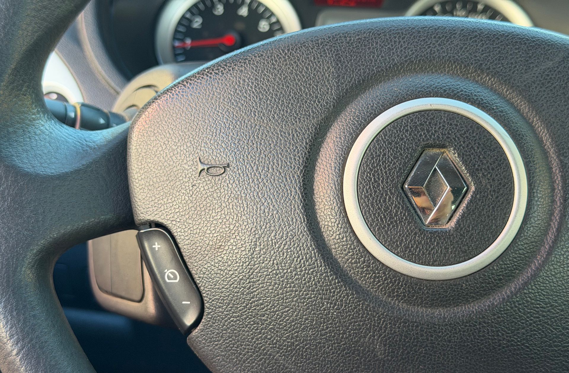 Renault Clio Yahoo! 1.2 16v - foto 20