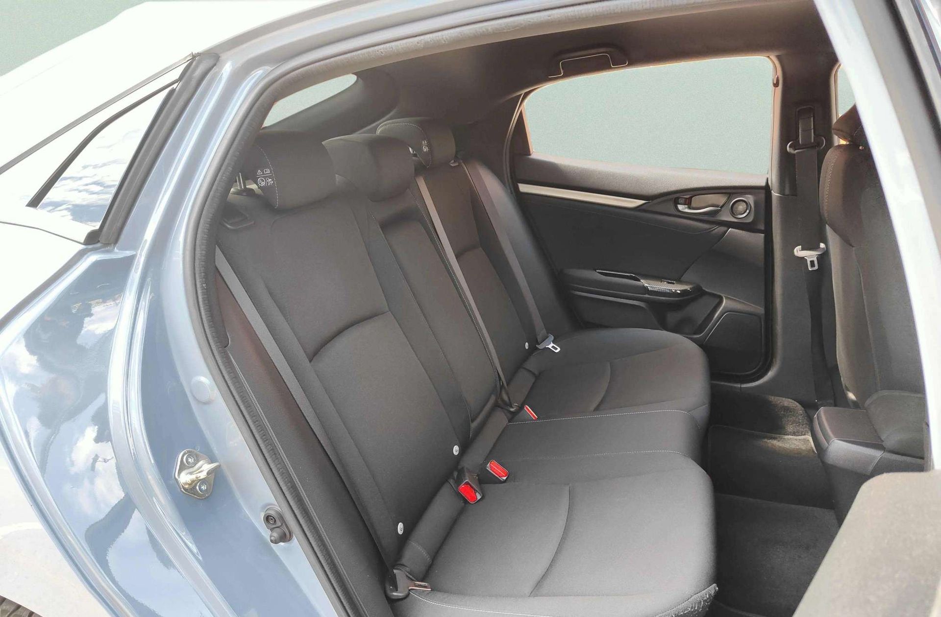 Honda Civic 1.5 I-VTEC Turbo Sport CVT - foto 20