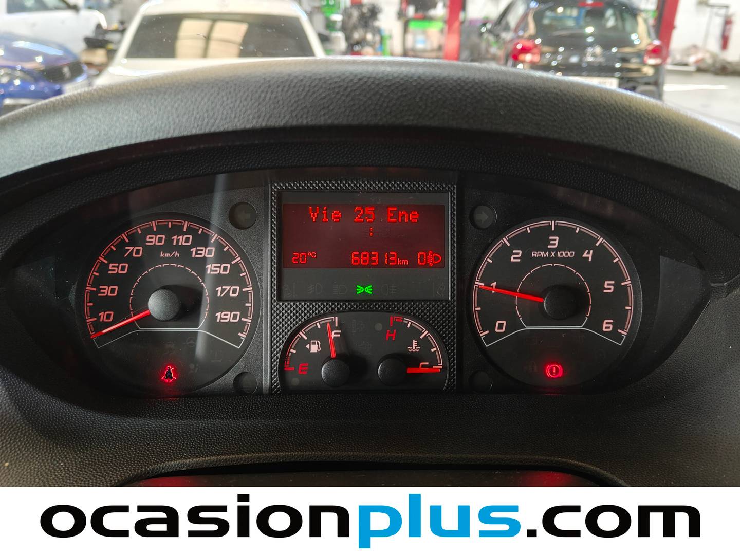 Peugeot Boxer Peugeot Boxer BlueHDi 140 S&S Pack 335 L2H2 (140 CV) manual