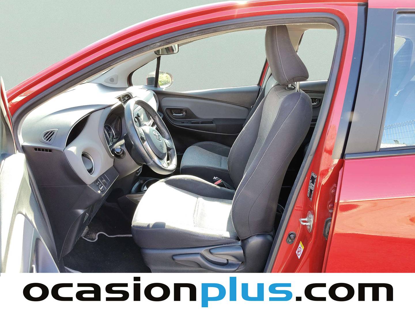Foto asientos delanteros Toyota Yaris Toyota Yaris 1.5 Hybrid Active (100 CV)