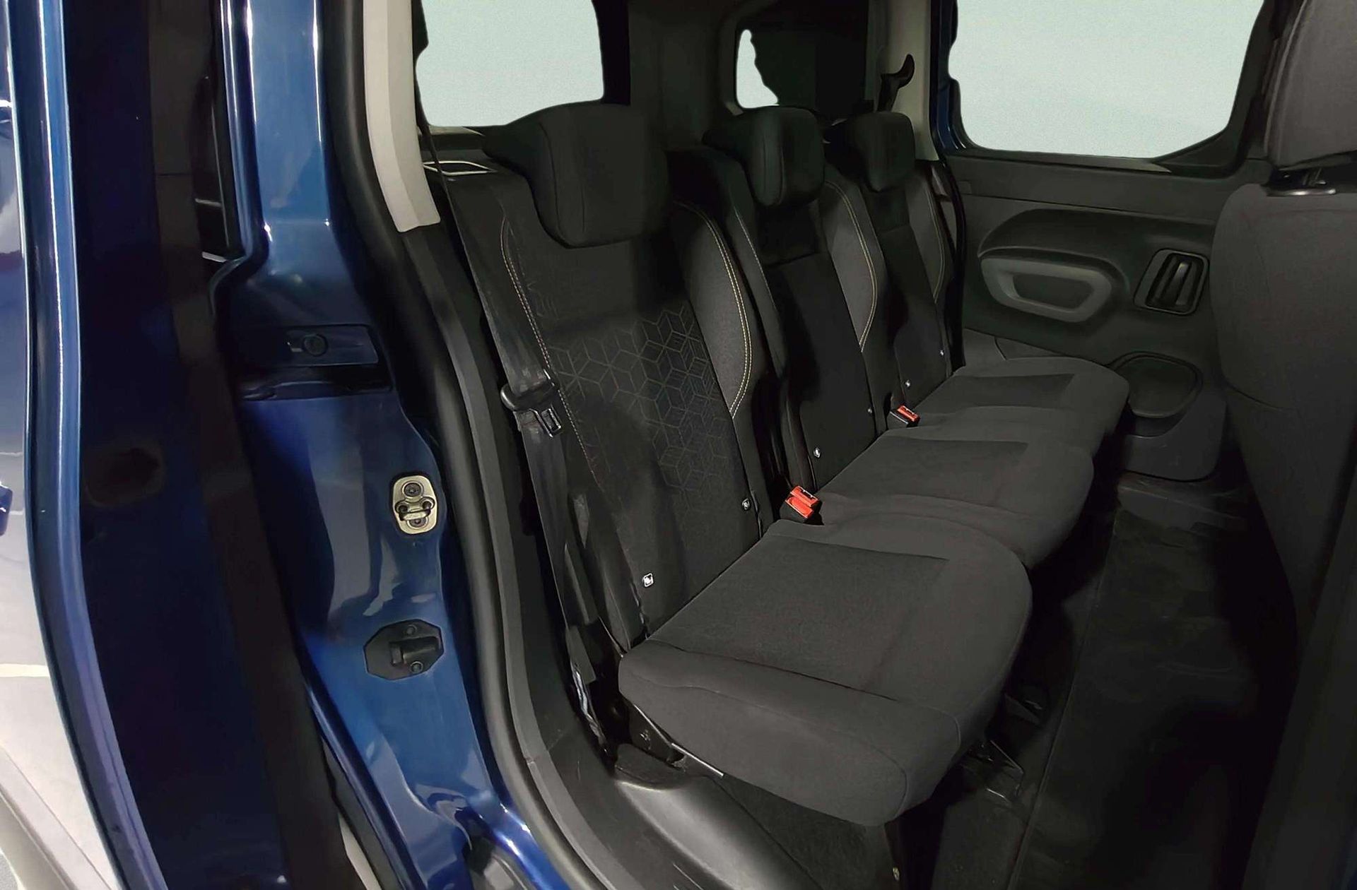 Peugeot Rifter BlueHDi 100 Active Standard Nav+ - foto 19