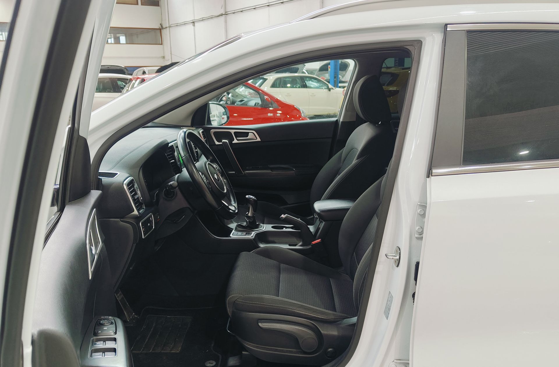 Kia Sportage 1.6 GDi Drive 4x2 GLP - foto 11