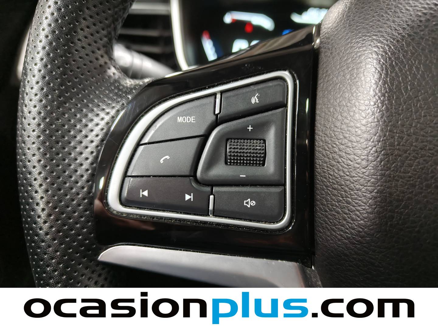 Foto SWM G01 SWM G01 1.5T Luxury (131 CV)