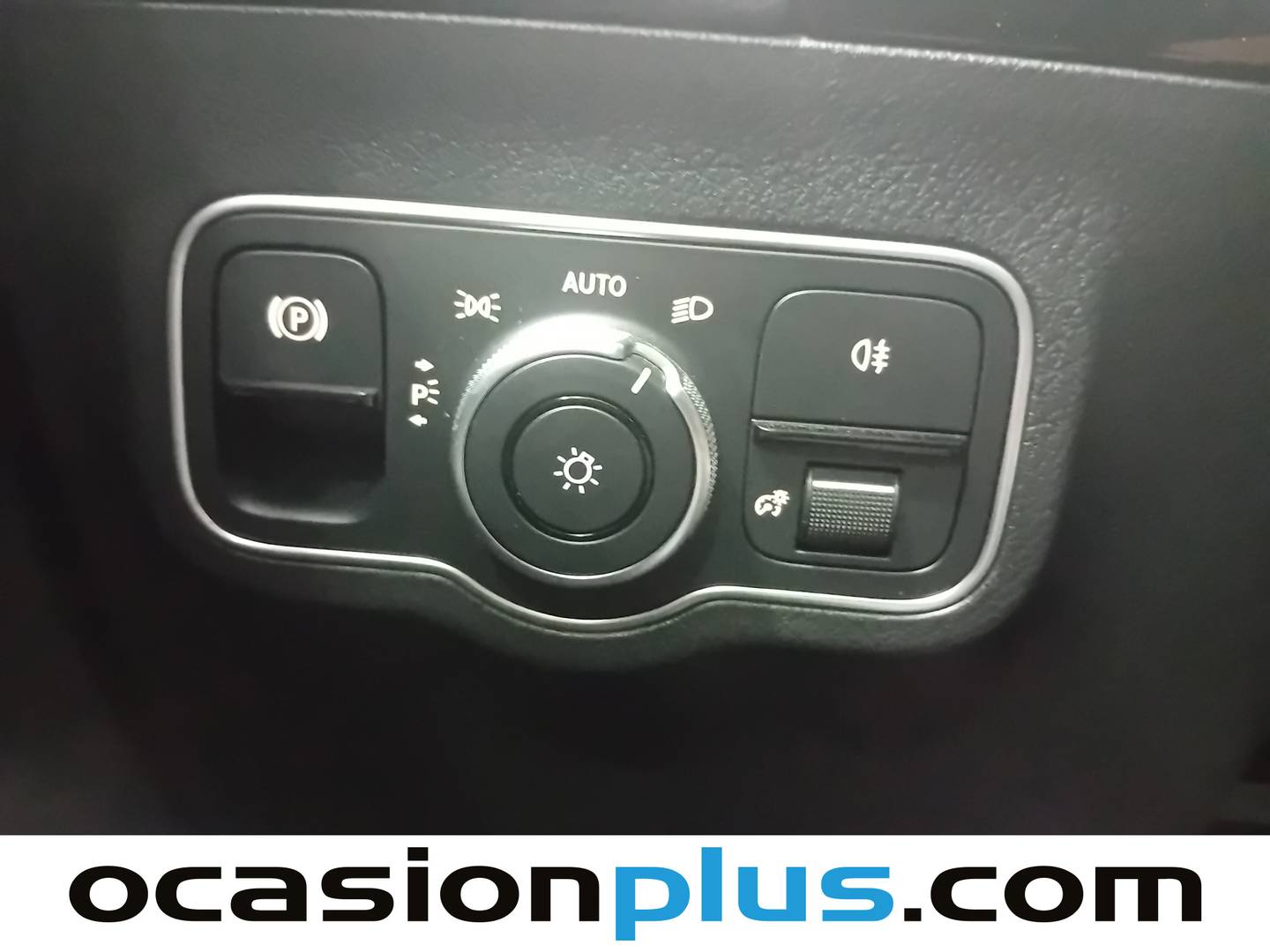 Foto Mercedes GLA Mercedes-Benz GLA 200 Pack AMG (163 CV)