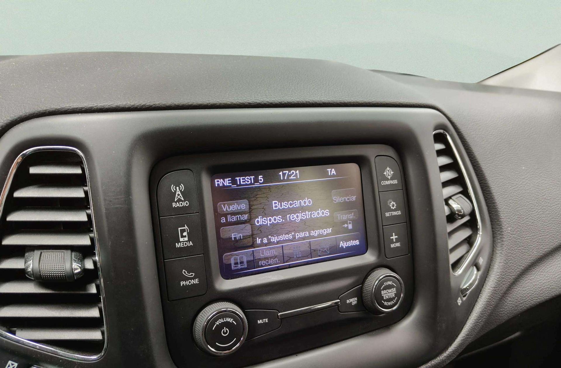 Jeep Compass 1.4 MultiAir Sport 4x2 - foto 18