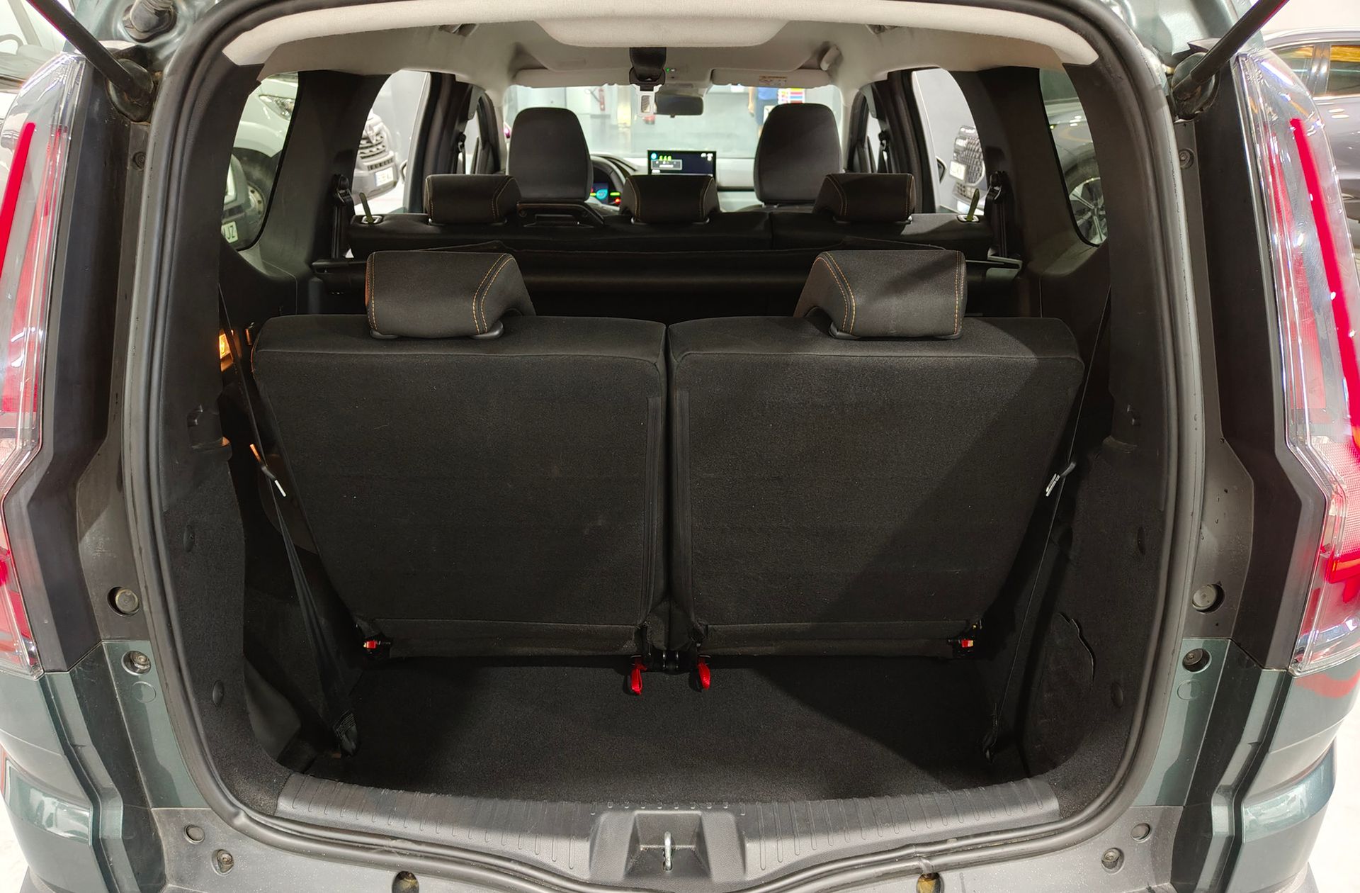 Dacia Jogger Extreme Hybrid 7 plazas - foto 17