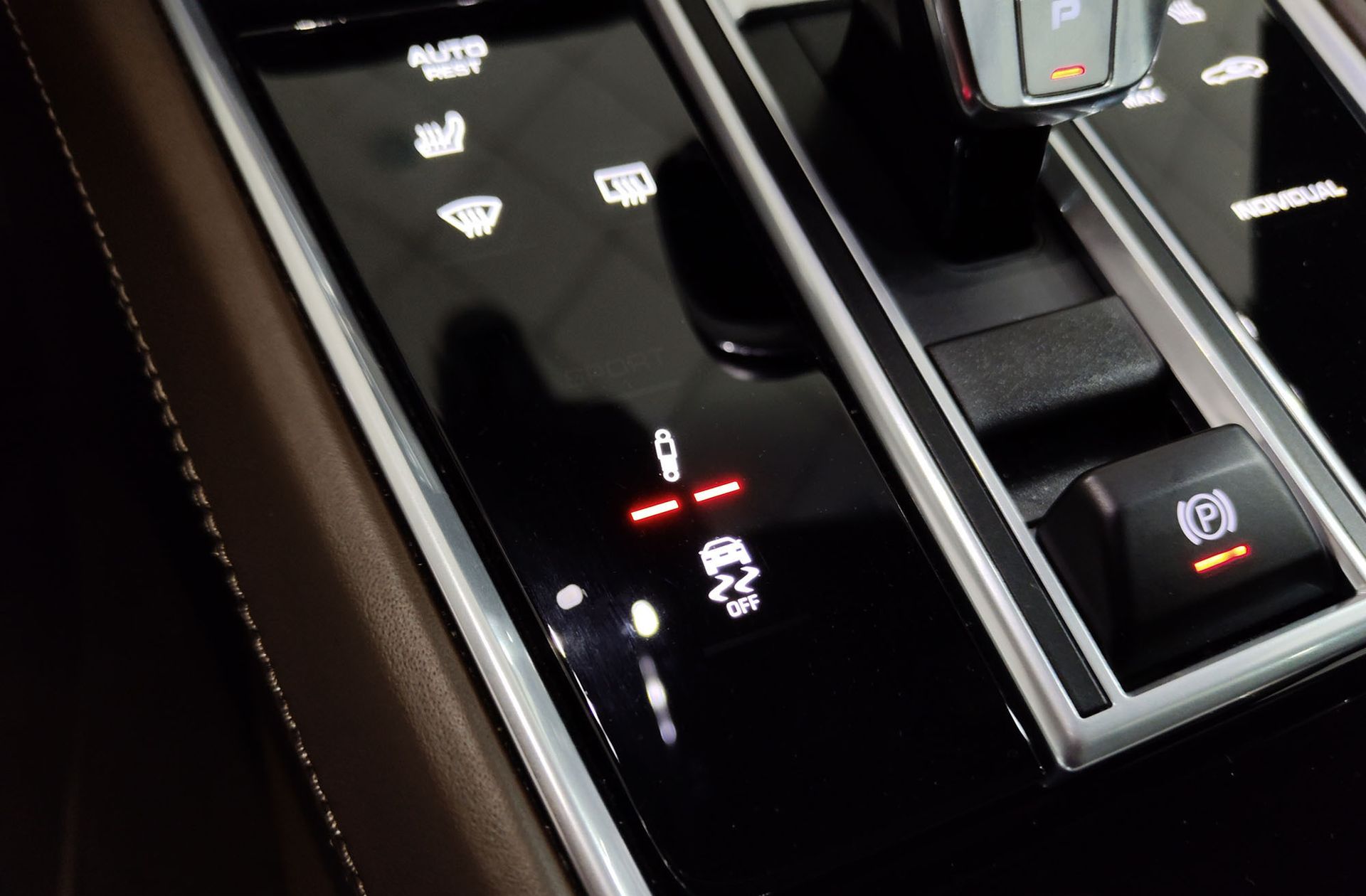 Porsche Panamera 4S E-Hybrid - foto 12