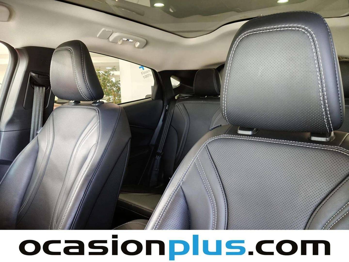 Foto asientos traseros Ford Mustang Mach-E Ford Mustang Mach-E Premium RWD Rango Extendido (294 CV)