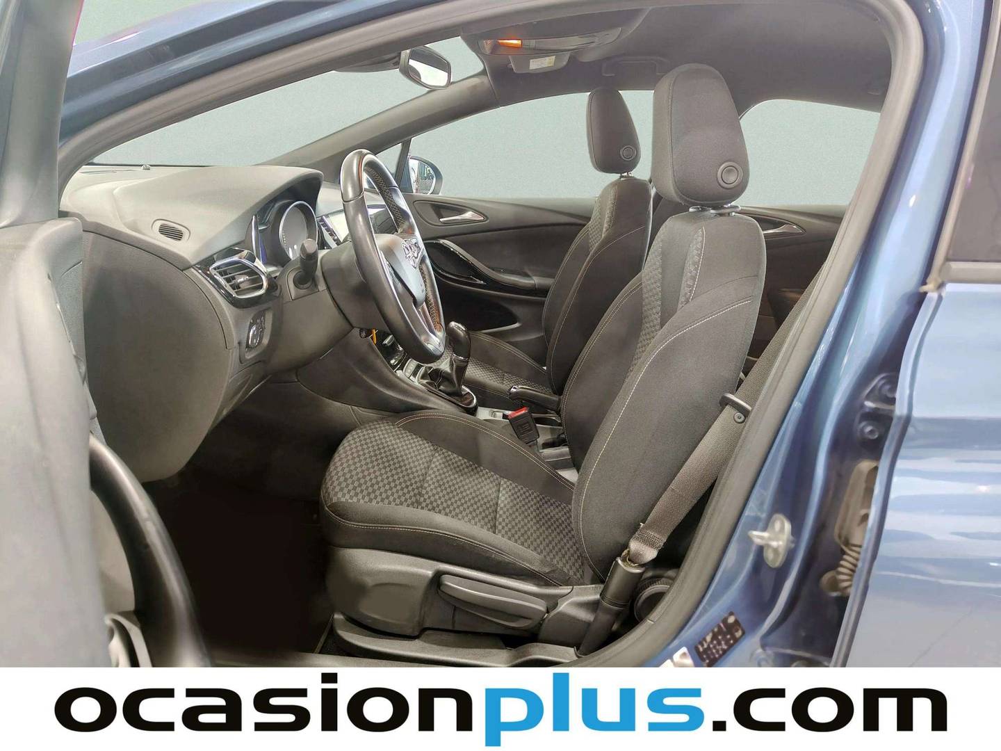 Foto asientos delanteros Opel Astra Opel Astra 1.4 Turbo S&S Dynamic (125 CV)