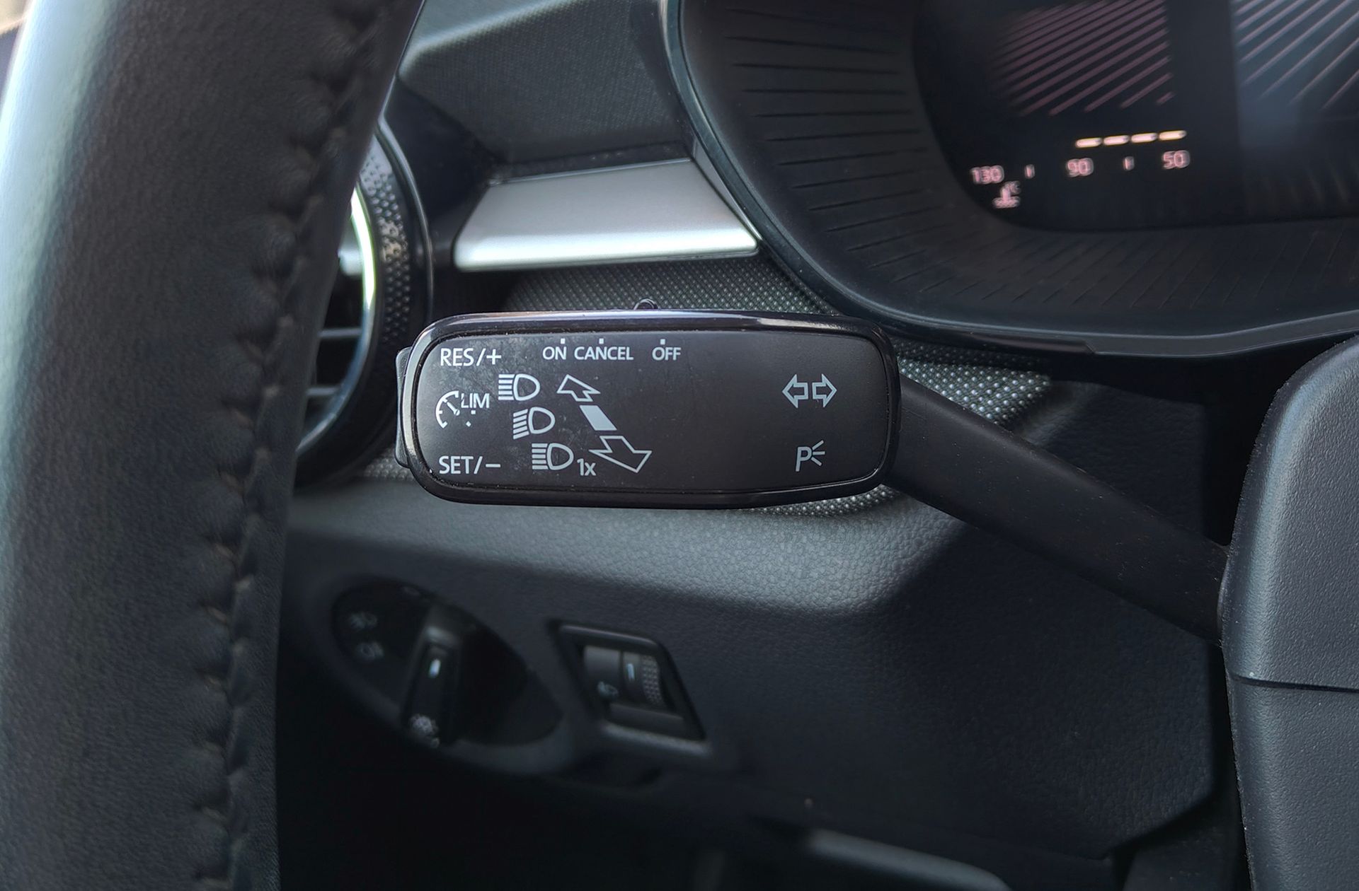 Škoda Fabia 1.0 TSI Selection - foto 25