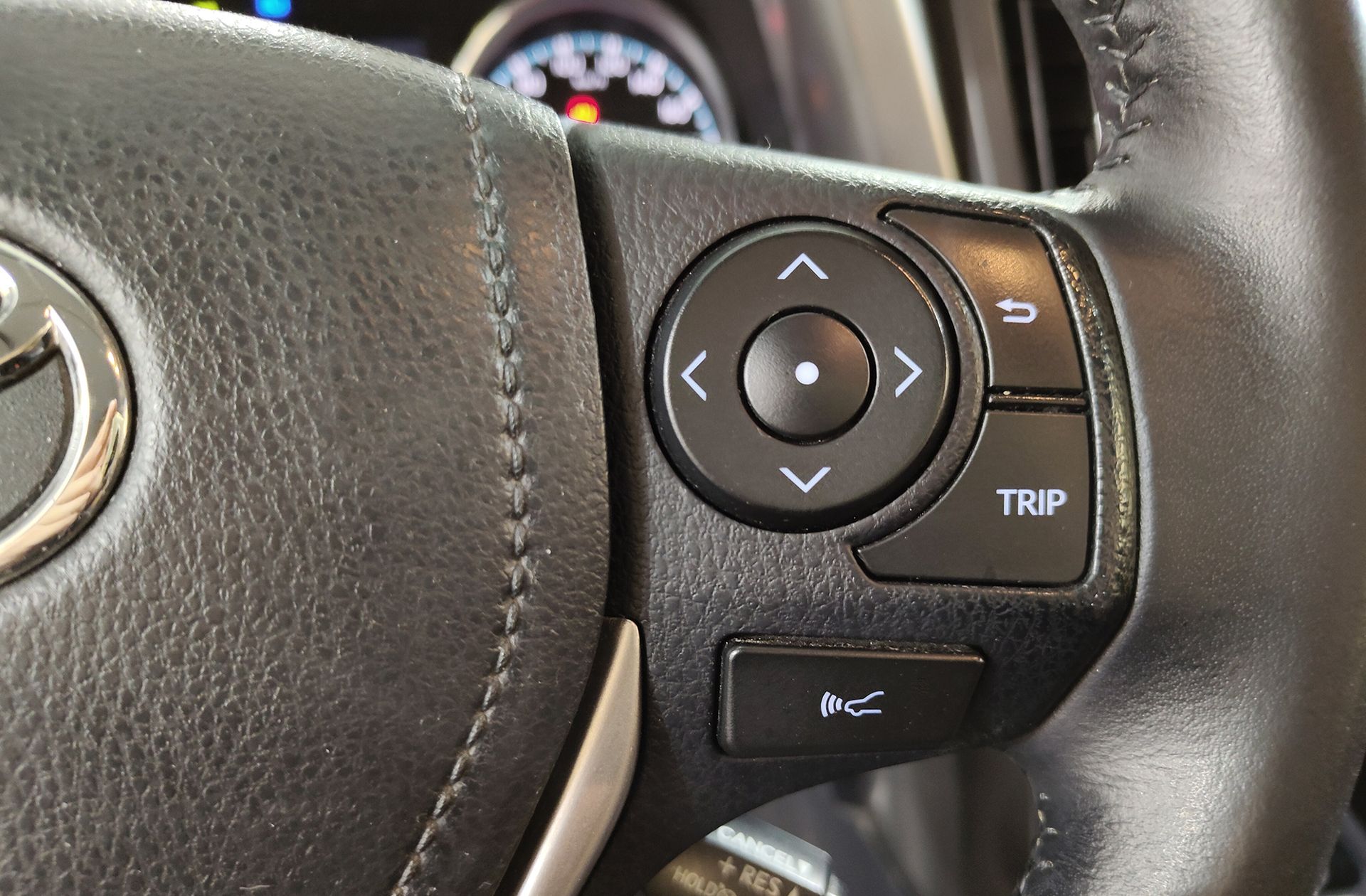 Toyota RAV4 2.5l hybrid Advance 2WD - foto 26