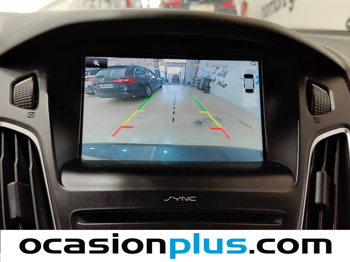 Equipamiento del Ford Focus Ford Focus 1.5 TDCI Titanium Powershift (120 CV)
