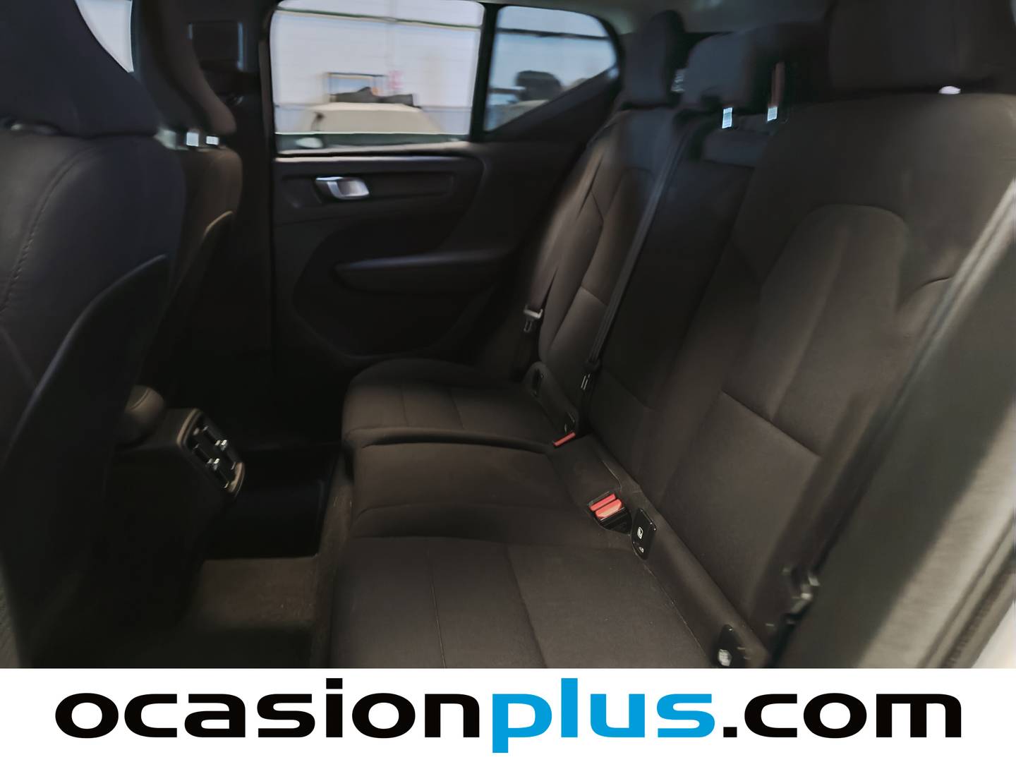 Foto asientos traseros Volvo XC40 Volvo XC40 T2 Momentum Core (129 CV)
