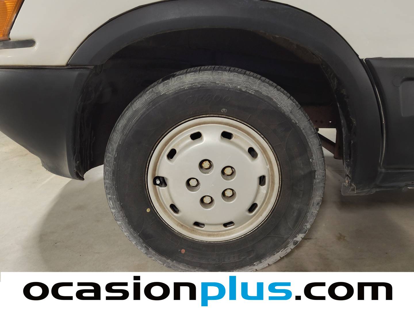 Foto Iveco Daily Iveco Daily Furgon 35 S 11 3300/2100 RS (105 CV)