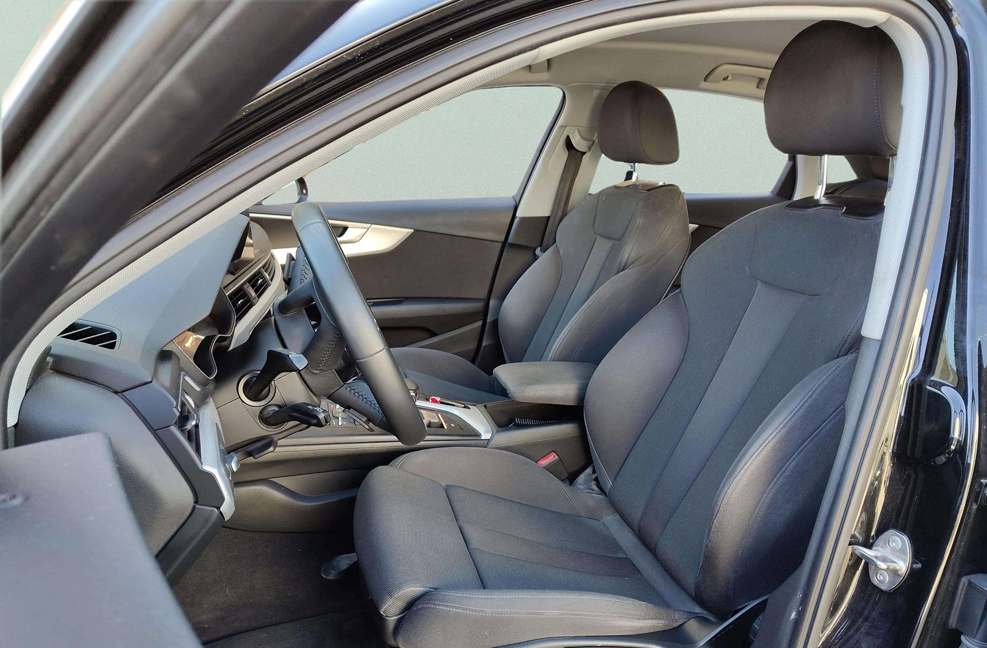 Audi A4 S line 35 TDI S tronic - foto 9