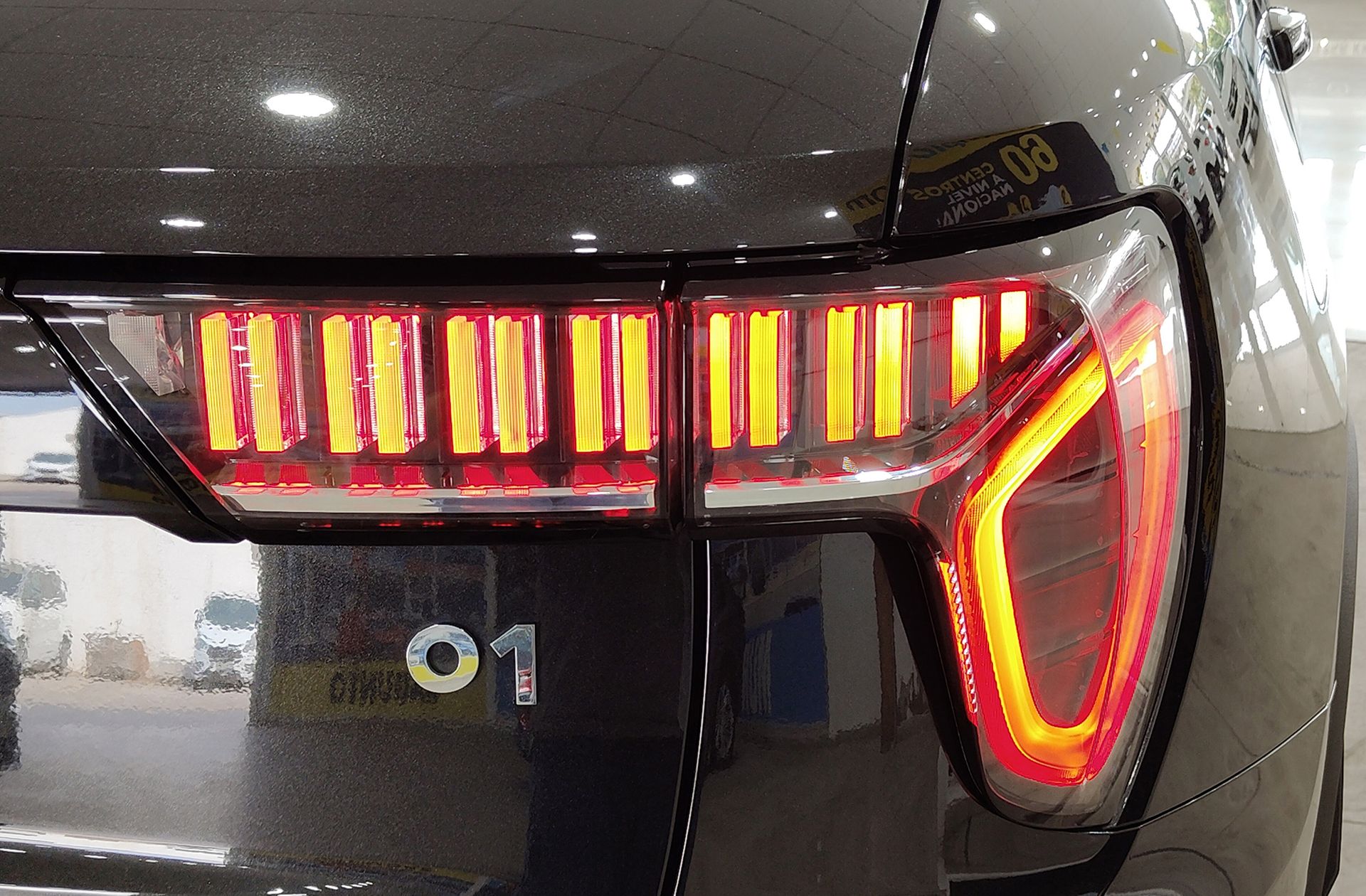 Lynk & Co 01 1.5 PHEV - foto 18