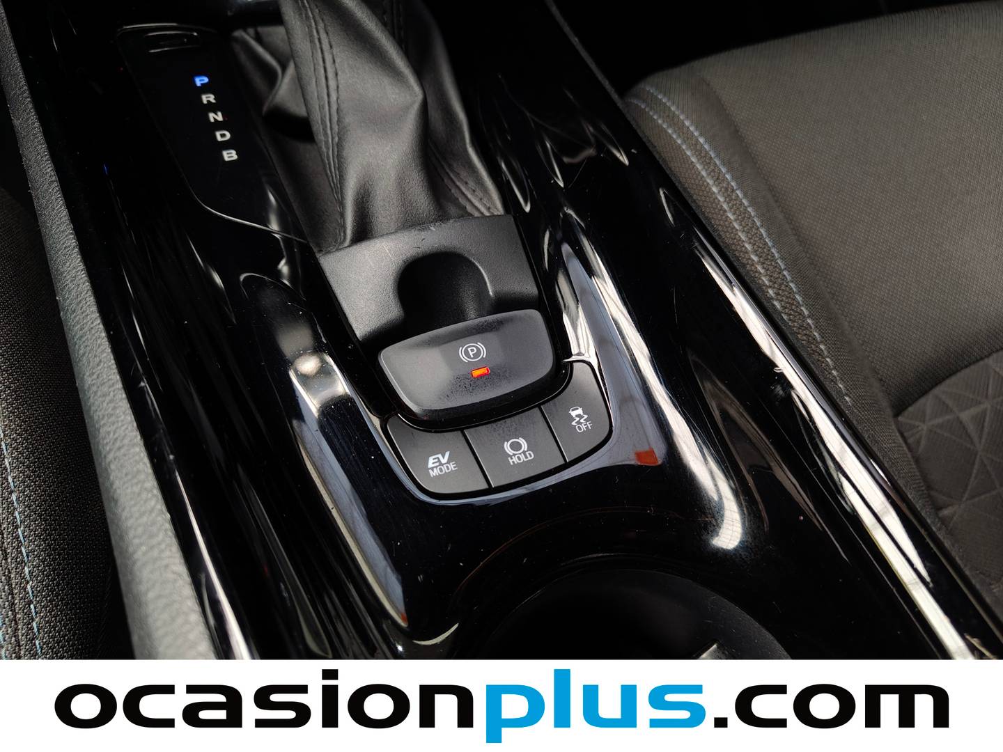 Toyota C-HR Toyota C-HR 1.8 125H Advance (122 CV) km 0