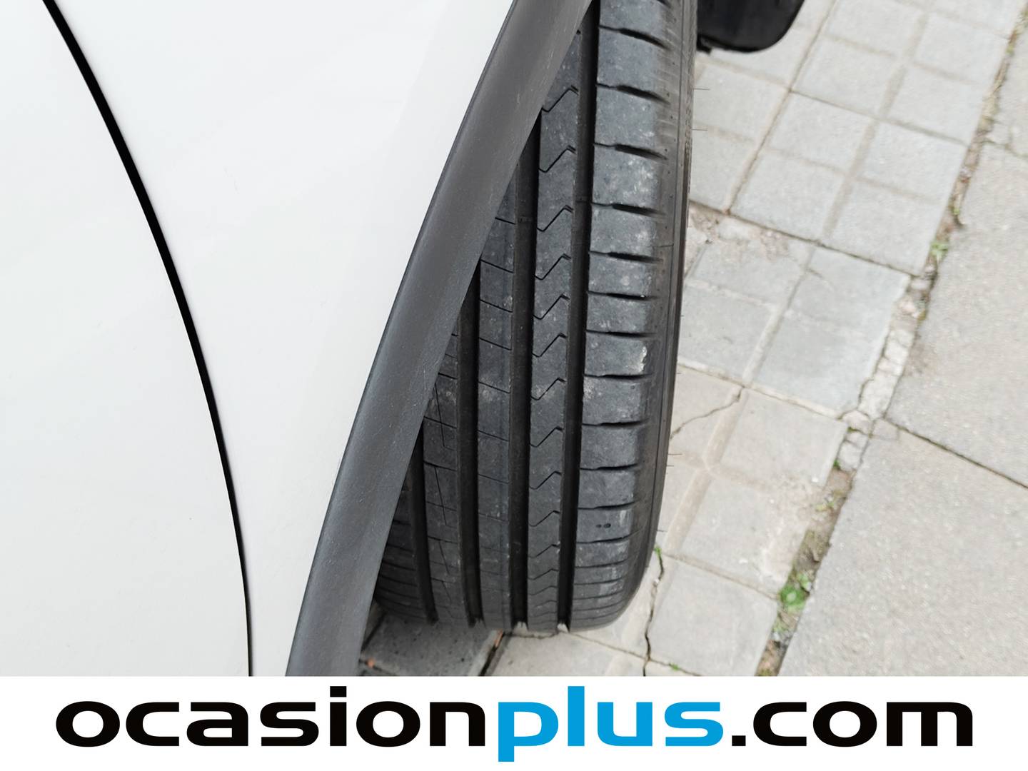 Foto KIA Niro Kia Niro 1.6 GDi PHEV Híbrido Emotion (141 CV)