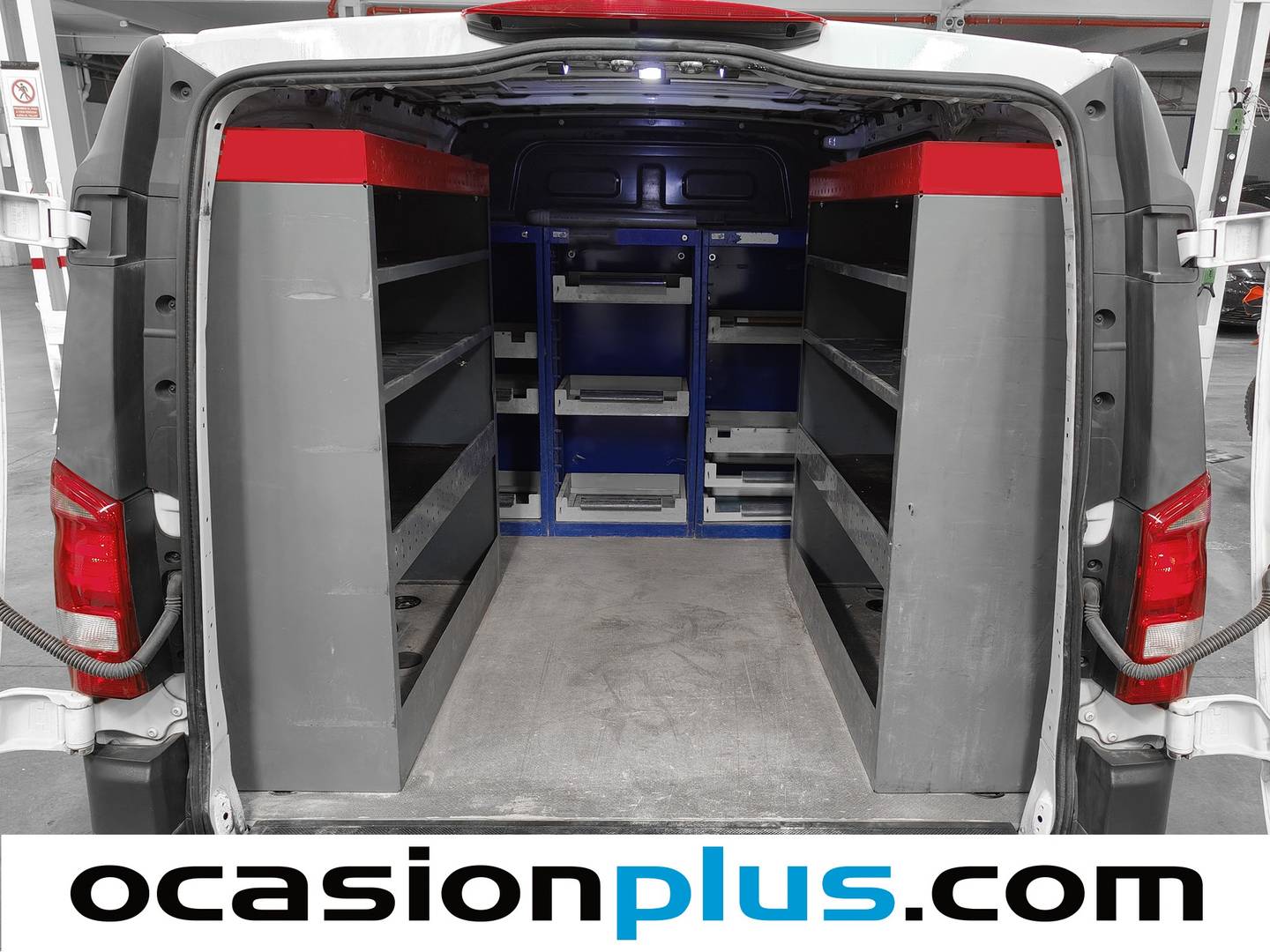 Foto asientos delanteros Mercedes Vito Mercedes Vito Furgon 111 CDI Compacta (114 CV)