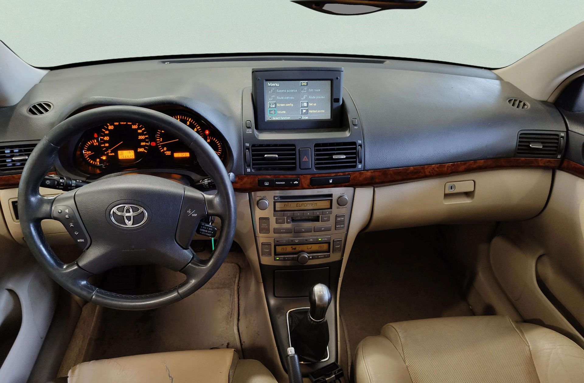 Toyota Avensis 2.0 VVT-I Executive - foto 6