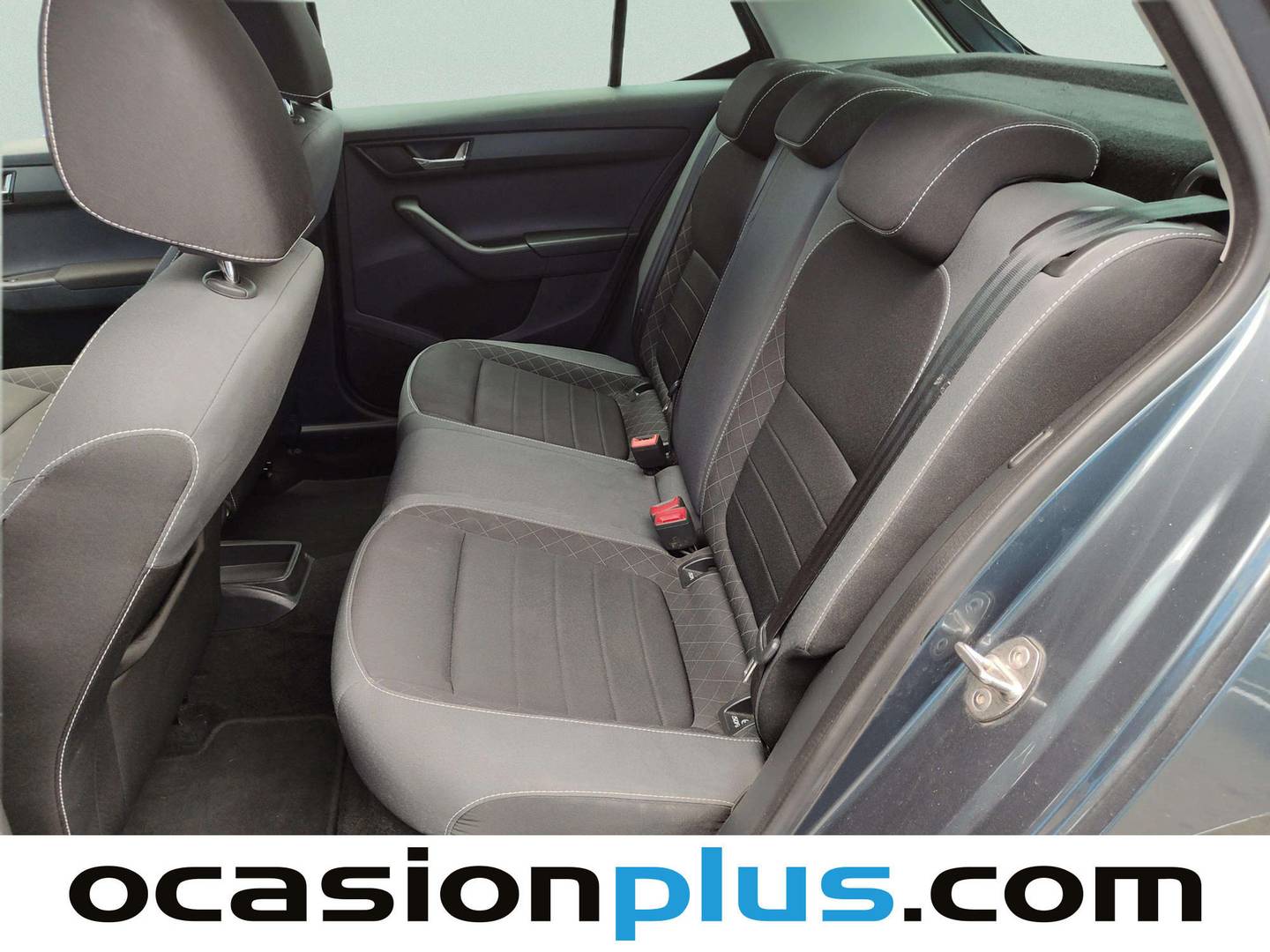 Foto asientos traseros Skoda Fabia Skoda Fabia 1.0 TSI Ambition Plus (95 CV)