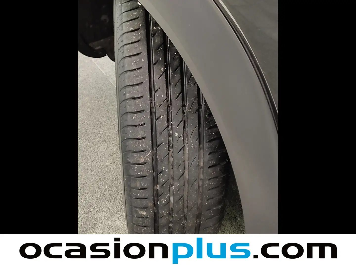 Foto Citroën C3 Aircross Citroen C3 Aircross PureTech 130 Shine Pack EAT6  (131 CV)