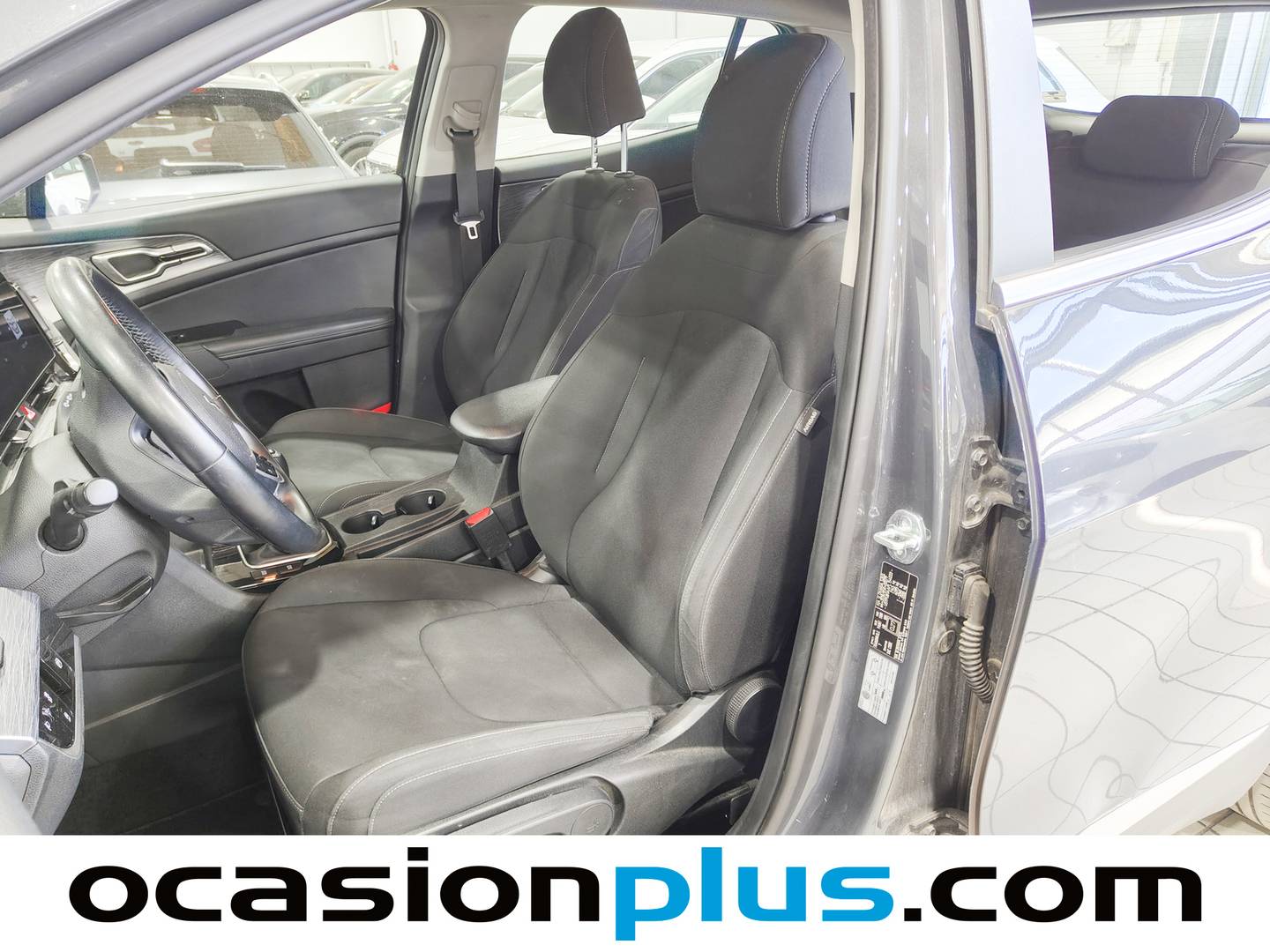 Foto KIA Sportage Kia Sportage 1.6 CRDi MHEV Business 4x2 (136 CV)