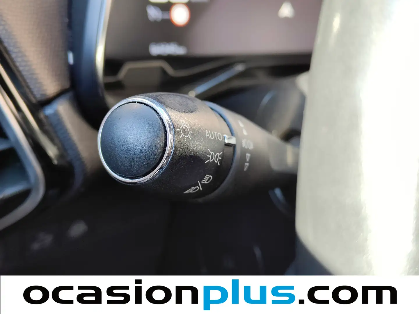 Foto DS DS 7 Crossback DS DS7 Crossback BlueHDi 130 DE Bastille + AT (130 CV)