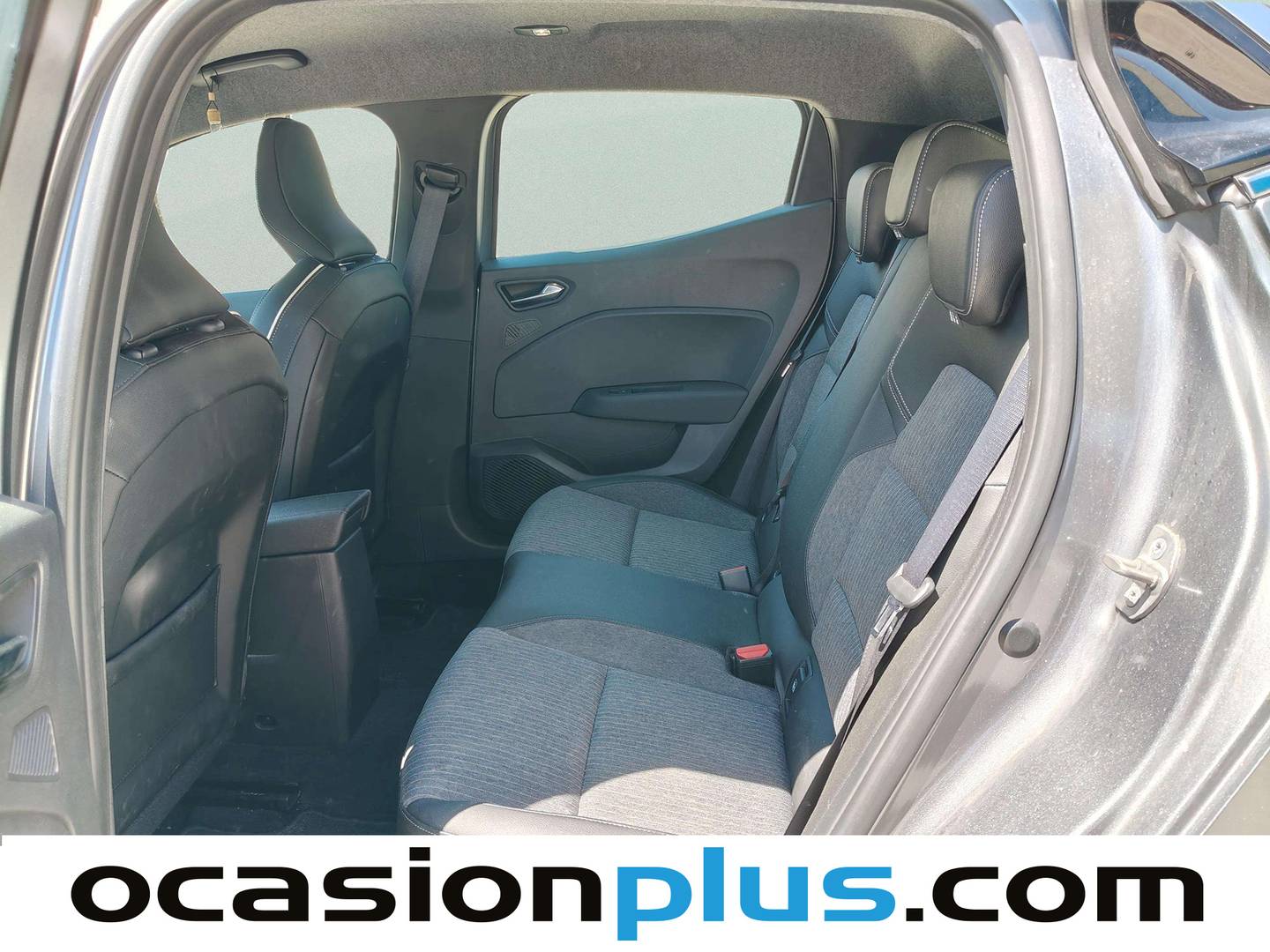 Foto asientos traseros Mitsubishi Colt Mitsubishi Colt 100T Kaiteki (90 CV)