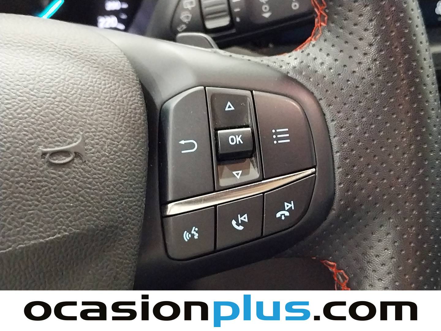 Foto Ford Focus Ford Focus 1.0 Ecoboost MHEV ST-Line Auto (125 CV)