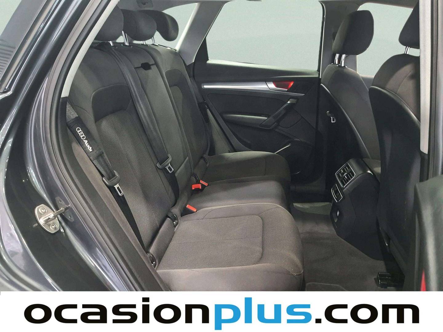 Foto Audi Q5 Audi Q5 Design 2.0 TDI quattro (163 CV) S tronic