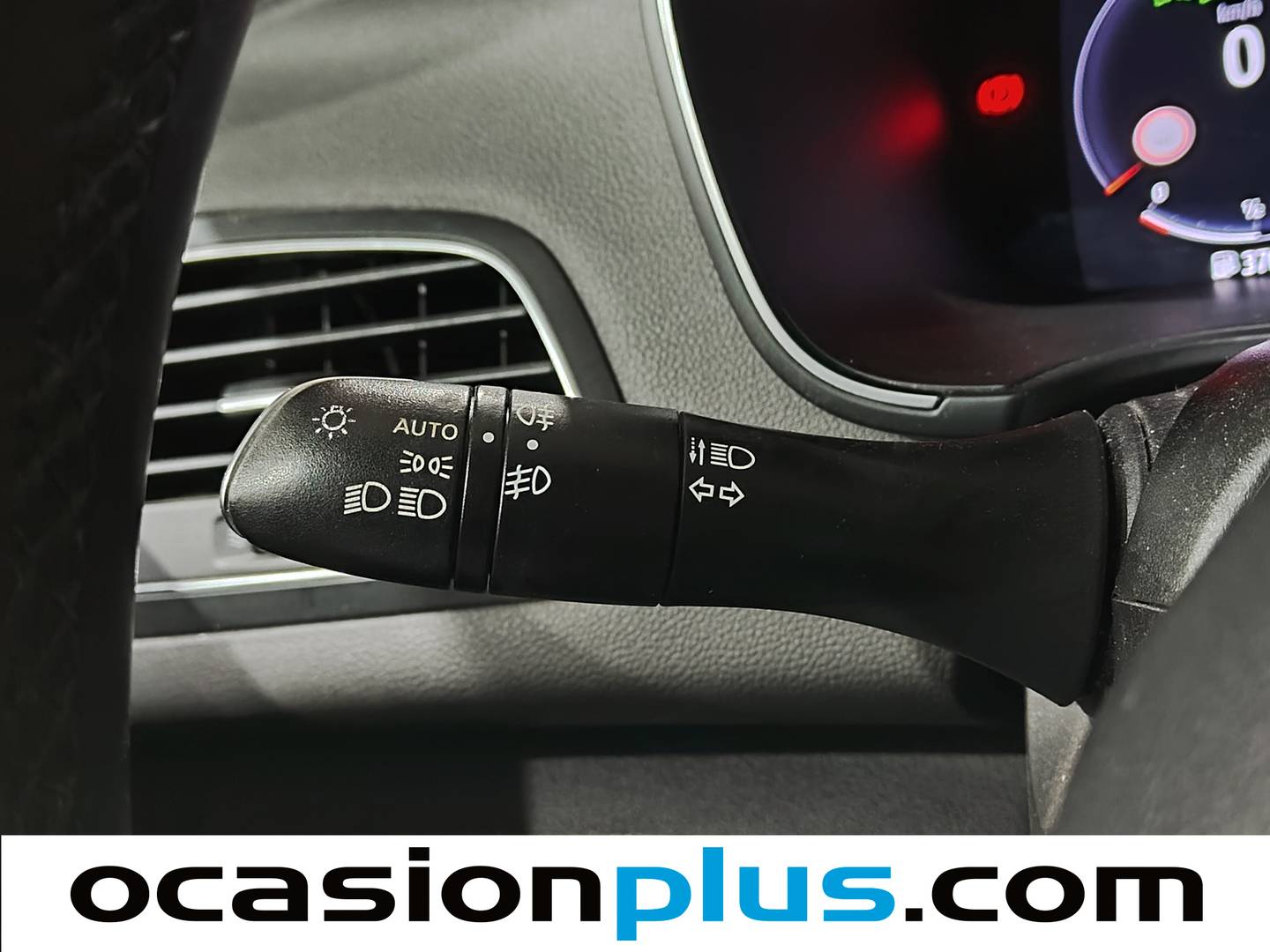 Renault Mégane Renault Megane Sport Tourer Zen TCe  (140 CV) de segunda mano