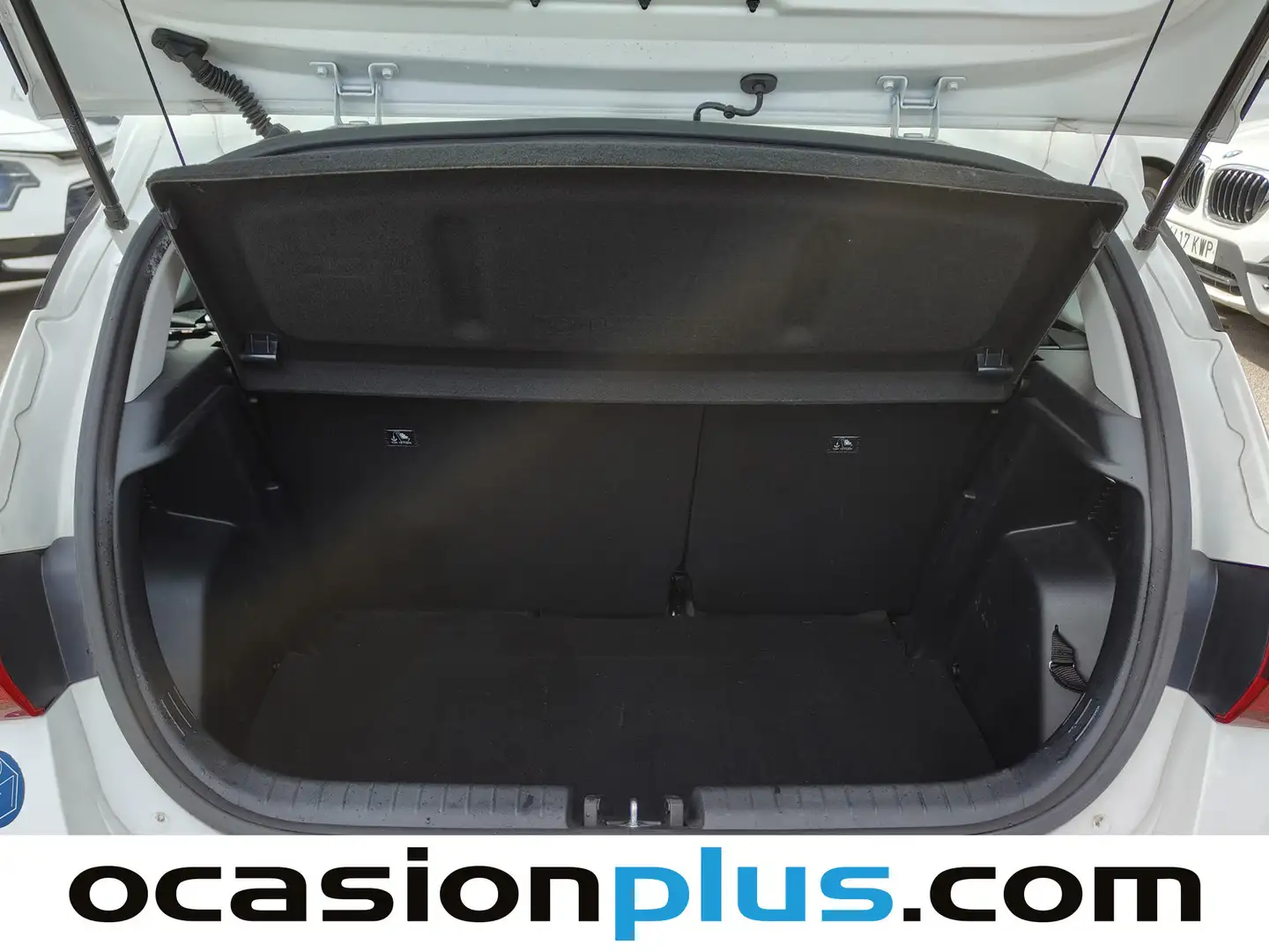 Foto Hyundai i20 Hyundai i20 1.2 MPI Klass (84 CV)