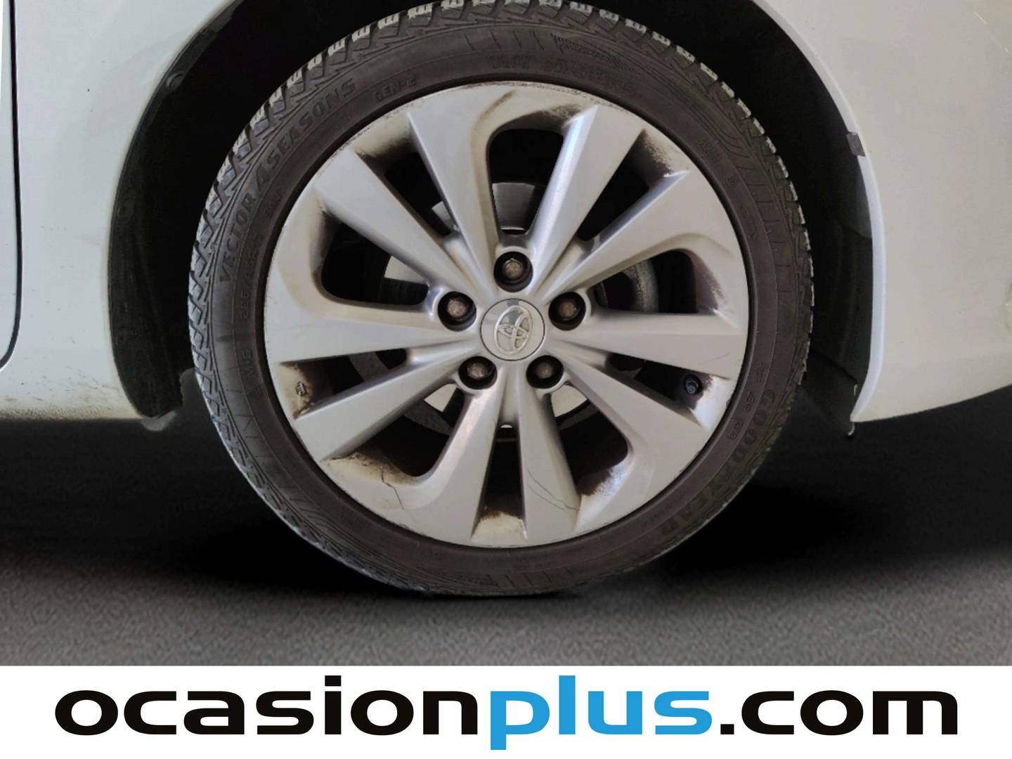 Toyota Auris Toyota Auris Hybrid Active (136 CV) híbrido